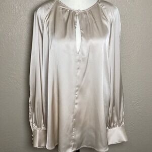 Banana Republic Champagne Satin Keyhole Long Sleeve Blouse XL Button Cuff Beige